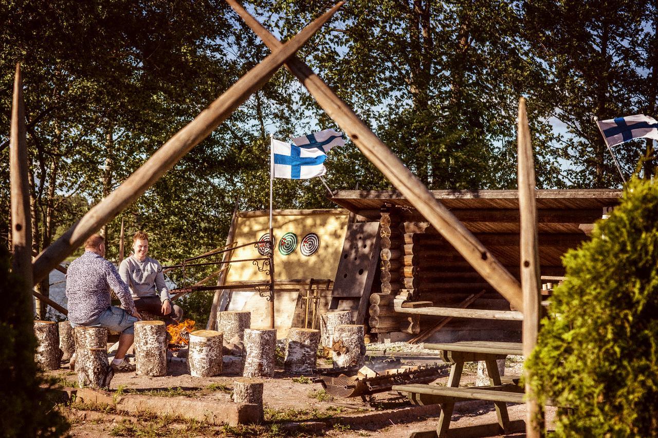 Hotelli Gustavelund Tuusula Extérieur photo